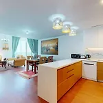 La Vie, Jbr - Cosy Two Bedroom